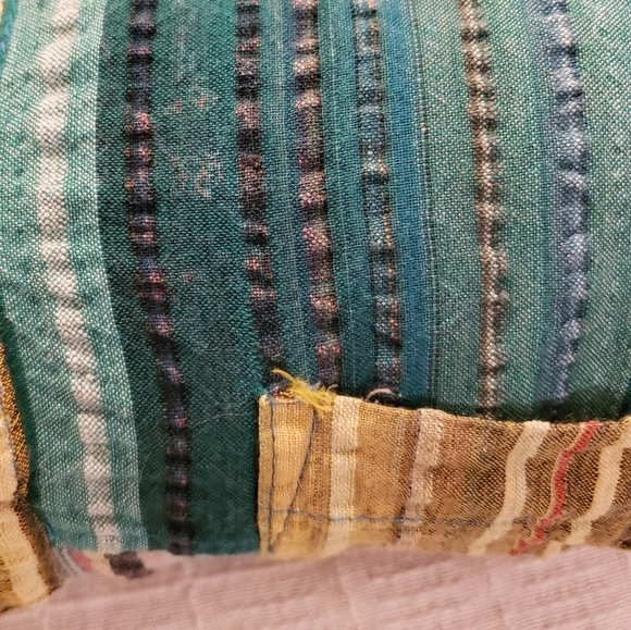 AGAN TRADERS madras patch colorful top - Picture 11 of 11